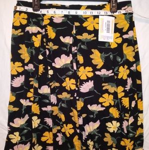 Rare NWT LulaRoe Madison Skirt